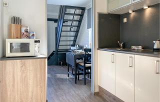 Stunning Apartment In Bruinisse - 8