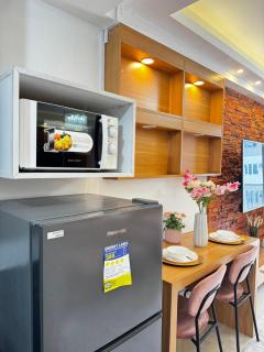 European Inspired Shore 2 Residences - Manila - 3