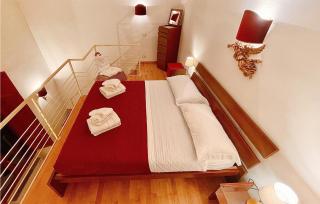 1 Bedroom Beautiful Apartment In Firenze - 6