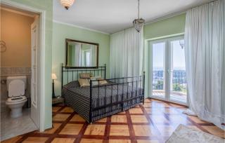 6 Bedroom Lovely Home In Rab - 4