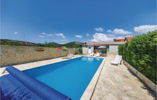 Beautiful Apartment In Vrana With Wifi - Vrana - 2