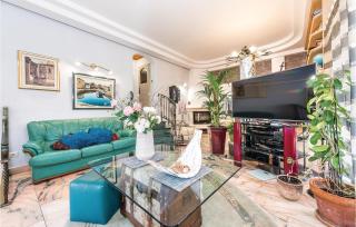 Lovely Home In Rogoznica With Jacuzzi - Rogoznica - 7