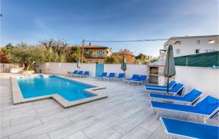 Beautiful Home In Umag With Wifi - Umag - 1