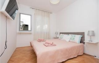 Amazing Apartment In Makarska - Makarska (Macarsca) - 4