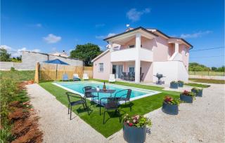 3 Bedroom Gorgeous Home In Pula - Pula - 0