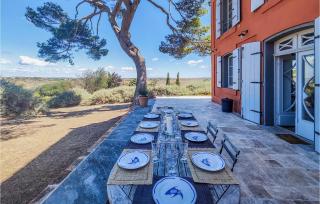 5 Bedroom Beautiful Home In Ouveillan - Ouveillan - 2