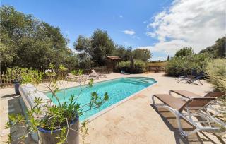 5 Bedroom Beautiful Home In Ouveillan - Ouveillan - 1
