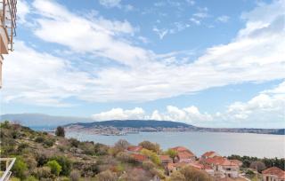 Lovely Apartment In Seget Donji - Trogir - 9