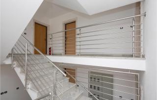 Lovely Apartment In Seget Donji - Trogir - 2
