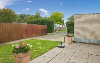Nice Home In Heinkenszand With Wifi - heinkenszand - 9