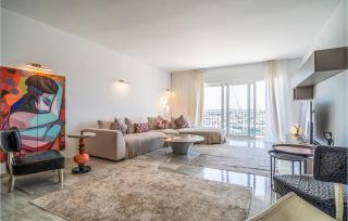 2 Bedroom Awesome Apartment In Marbella - 8
