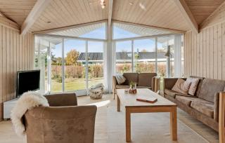 Nice Home In Væggerløse With Wifi - 8