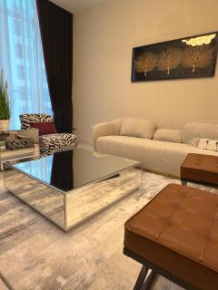 Luxury Private Appartment - Sharjah - 1