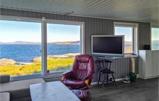 2 Bedroom Stunning Home In Rennesøy - Hanasand - 6