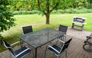 3 Bedroom Beautiful Home In Kirchheim - 0