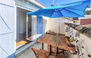 2 Bedroom Stunning Home In Abeilhan - Abeilhan - 0