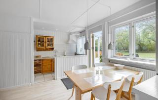 Beach Front Home In Svaneke With Wifi - Svaneke - 5