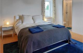 Gorgeous Home In Saint-Clet With Wifi - Saint-Clet - 7