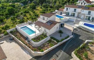 3 Bedroom Amazing Home In Orebic - Orebić - 0