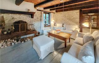 2 Bedroom Amazing Home In Olliergues - Olliergues - 8