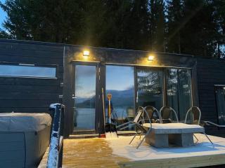 Aurora Lodge Retreat - 7