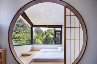 The Giggling Tree - 3