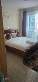 Meg home - Nairobi - 4