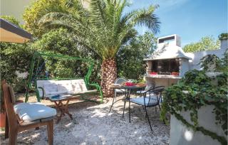 3 Bedroom Cozy Apartment In Makarska - Makarska - 7