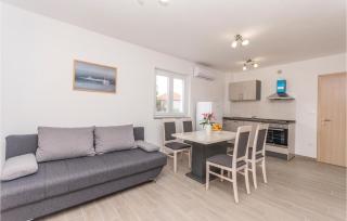 One-Bedroom Apartment In Biograd Na Moru - Biograd na Moru - 9