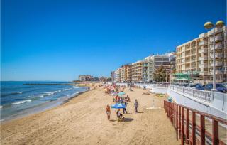 2 Bedroom Cozy Apartment In Torrevieja - Torrevieja - 0