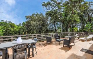 2 Bedroom Beautiful Apartment In Biot - Biot - 0