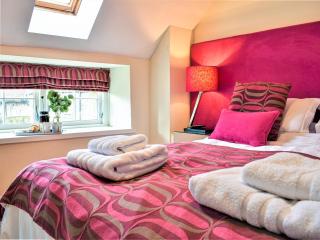 Annie Oswalds Cottage - Lucker - 2