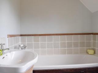 Lower Goytre Farmhouse - Llanvair Waterdine - 1