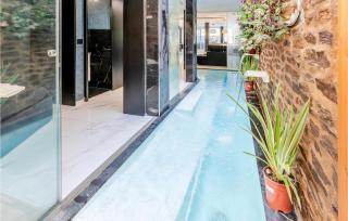 Gorgeous Apartment In Lido Di Camaiore - 1