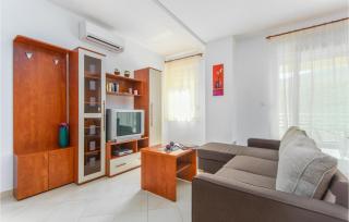 Apartment Marina Iv - Hrvatini - 1
