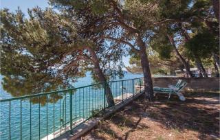 Three-Bedroom Apartment In Brodarica - Brodarica - 3