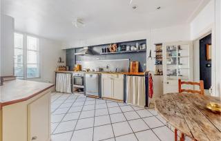 Lovely Home In Villeneuve-Sur-Yonne - Villeneuve-sur-Yonne - 6