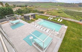 Stunning Home In Balestrate - 1