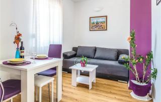 One-Bedroom Apartment In Ostrvica - Ostrvica - 7