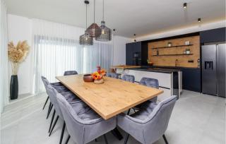 Awesome Home In Klanice With Sauna - 6