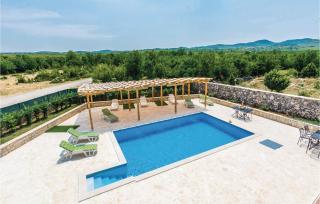 Beautiful Home In Bilisane With Wifi - Pečina - 0