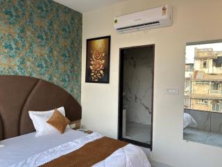 Hotel Shivay - Indore - 8