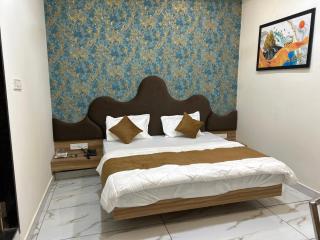 Hotel Shivay - Indore - 9