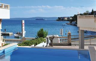 Eight-Bedroom Holiday Home Okrug Gornji With Sea View 05 - Trogir - 0