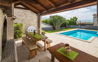 4 Bedroom Cozy Home In Dracevac - 9