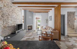 4 Bedroom Cozy Home In Dracevac - Dračevac - 8
