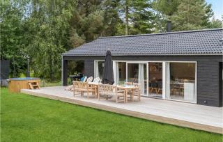 Beautiful Home In Højby With Sauna - Højby - 9
