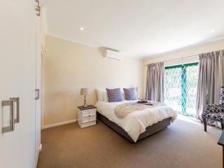 Paradyskloof home - Stellenbosch - 1