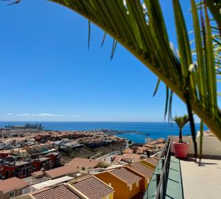 Casa Tucan - two bedrooms, heated pool, city and ocean views - Patalavaca - 0