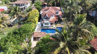 Avin Beach Villa - 7